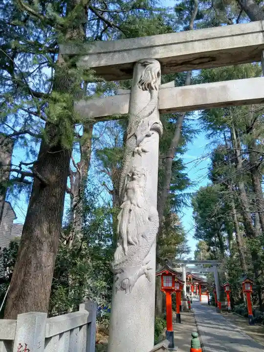 馬橋稲荷神社の{uncategorized: "未分類", other: "その他", undefined: "問題あり", building: "その他建物", grave: "お墓", sacred_gate: "鳥居", guardian: "狛犬", statue: "像", buddha: "仏像", history: "歴史", nature: "自然", garden: "庭園", animal: "動物", pagoda: "塔", temizu: "手水舎", mountain_gate: "山門・神門", sanctuary: "本殿・本堂", subordinate: "末社・摂社", art: "芸術", scenery: "景色", jizo: "地蔵", ema: "絵馬", goshuin: "御朱印", omikuji: "おみくじ", items: "授与品その他", amulet: "お守り", goshuincho: "御朱印帳", eats: "食事", festival: "お祭り", votive_dance: "神楽", shichigosan: "七五三参", wedding: "結婚式", experience: "体験その他", initially: "初詣", around: "周辺", anti_infection: "感染症対策"}