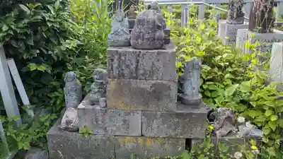 神山教会の地蔵