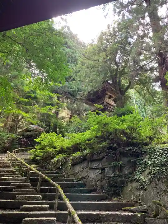 東堂山 満福寺(昭和羅漢)の庭園