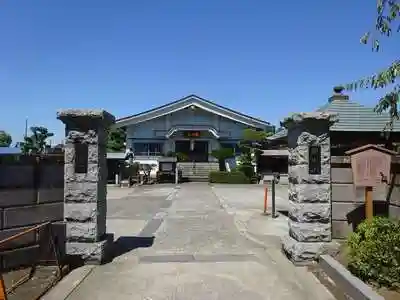 清寿寺の山門