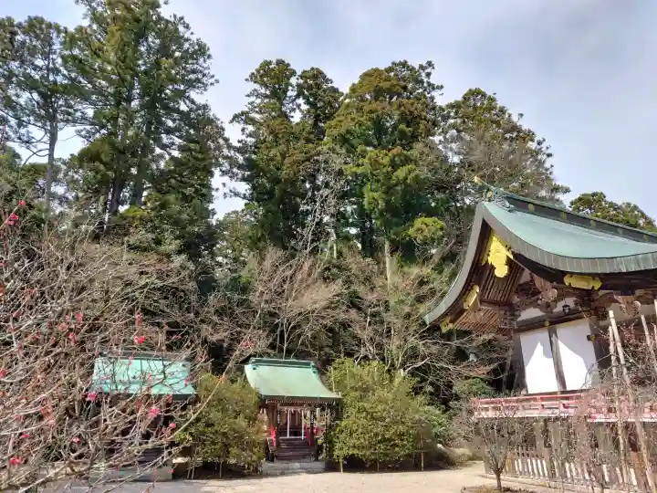 常宮神社の{uncategorized: "未分類", other: "その他", undefined: "問題あり", building: "その他建物", grave: "お墓", sacred_gate: "鳥居", guardian: "狛犬", statue: "像", buddha: "仏像", history: "歴史", nature: "自然", garden: "庭園", animal: "動物", pagoda: "塔", temizu: "手水舎", mountain_gate: "山門・神門", sanctuary: "本殿・本堂", subordinate: "末社・摂社", art: "芸術", scenery: "景色", jizo: "地蔵", ema: "絵馬", goshuin: "御朱印", omikuji: "おみくじ", items: "授与品その他", amulet: "お守り", goshuincho: "御朱印帳", eats: "食事", festival: "お祭り", votive_dance: "神楽", shichigosan: "七五三参", wedding: "結婚式", experience: "体験その他", initially: "初詣", around: "周辺", anti_infection: "感染症対策"}