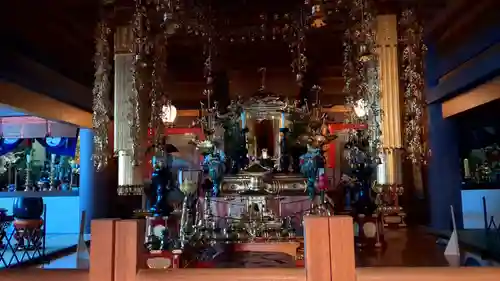 西端寺の本殿・本堂