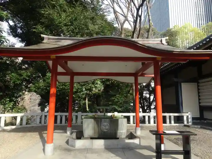 日枝神社の手水舎
