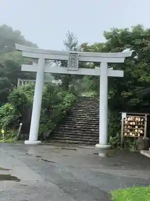 彌彦神社奥宮（御神廟）(新潟県)