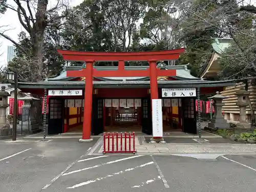 日枝神社の山門