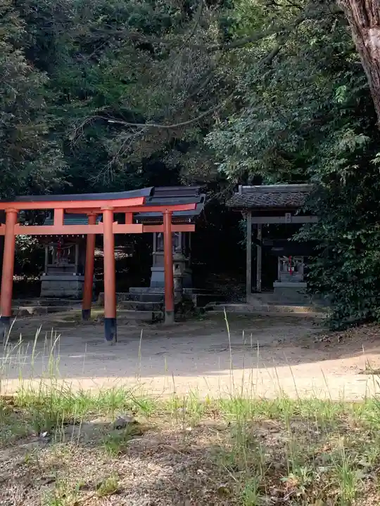 白鬚神社の末社・摂社