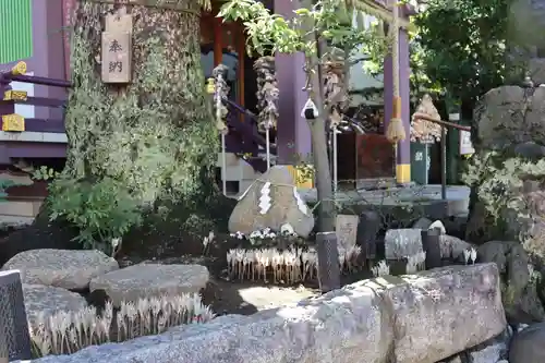 高木神社の庭園