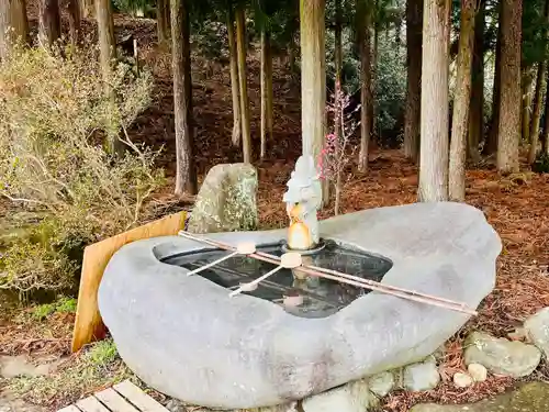 子檀嶺神社の手水舎