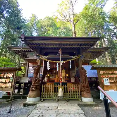 日光大室高龗神社の本殿・本堂