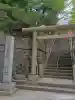 上目黒氷川神社の{uncategorized: "未分類", other: "その他", undefined: "問題あり", building: "その他建物", grave: "お墓", sacred_gate: "鳥居", guardian: "狛犬", statue: "像", buddha: "仏像", history: "歴史", nature: "自然", garden: "庭園", animal: "動物", pagoda: "塔", temizu: "手水舎", mountain_gate: "山門・神門", sanctuary: "本殿・本堂", subordinate: "末社・摂社", art: "芸術", scenery: "景色", jizo: "地蔵", ema: "絵馬", goshuin: "御朱印", omikuji: "おみくじ", items: "授与品その他", amulet: "お守り", goshuincho: "御朱印帳", eats: "食事", festival: "お祭り", votive_dance: "神楽", shichigosan: "七五三参", wedding: "結婚式", experience: "体験その他", initially: "初詣", around: "周辺", anti_infection: "感染症対策"}