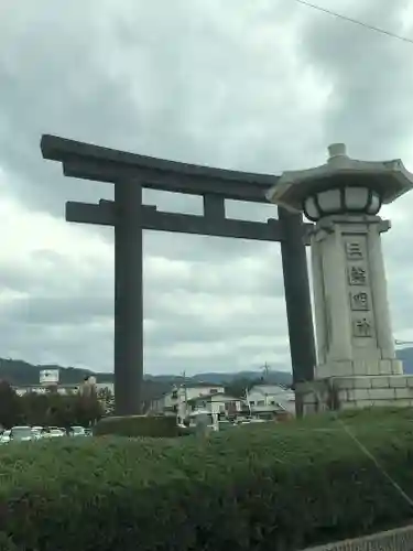 大神神社の鳥居