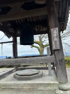 善峯寺の{uncategorized: "未分類", other: "その他", undefined: "問題あり", building: "その他建物", grave: "お墓", sacred_gate: "鳥居", guardian: "狛犬", statue: "像", buddha: "仏像", history: "歴史", nature: "自然", garden: "庭園", animal: "動物", pagoda: "塔", temizu: "手水舎", mountain_gate: "山門・神門", sanctuary: "本殿・本堂", subordinate: "末社・摂社", art: "芸術", scenery: "景色", jizo: "地蔵", ema: "絵馬", goshuin: "御朱印", omikuji: "おみくじ", items: "授与品その他", amulet: "お守り", goshuincho: "御朱印帳", eats: "食事", festival: "お祭り", votive_dance: "神楽", shichigosan: "七五三参", wedding: "結婚式", experience: "体験その他", initially: "初詣", around: "周辺", anti_infection: "感染症対策"}
