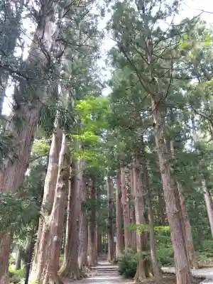 雄山神社中宮祈願殿(富山県)