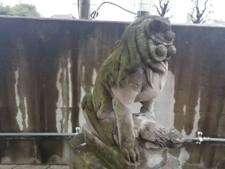 北谷稲荷神社の狛犬