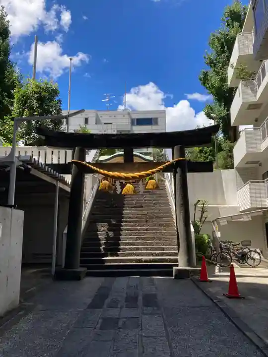 高輪神社の鳥居