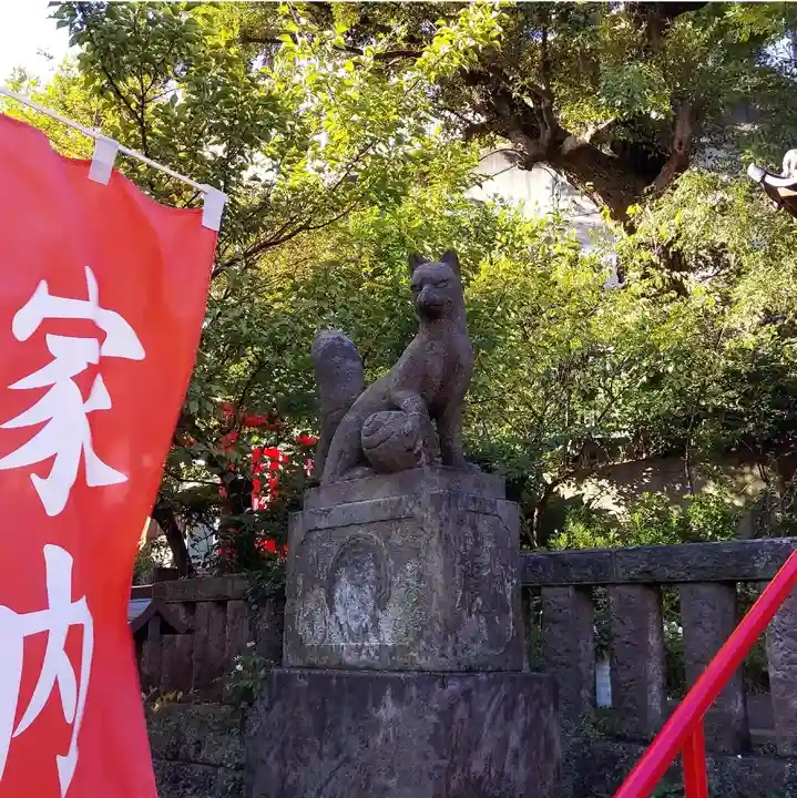烏森稲荷神社の狛犬