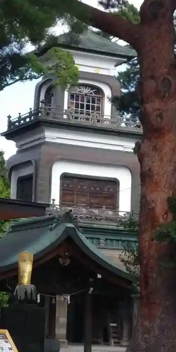 尾山神社の山門・神門