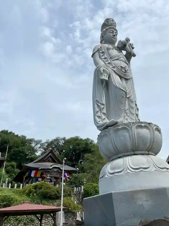 埼玉厄除け開運大師・龍泉寺(切り絵御朱印発祥の寺)(埼玉県)