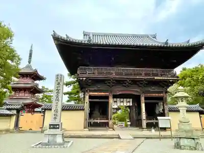 鶴林寺(兵庫県)