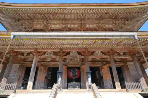 金峯山寺の本殿・本堂