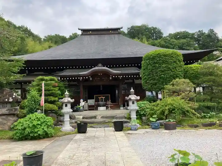 光明寺の本殿・本堂