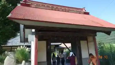 道光寺の山門・神門