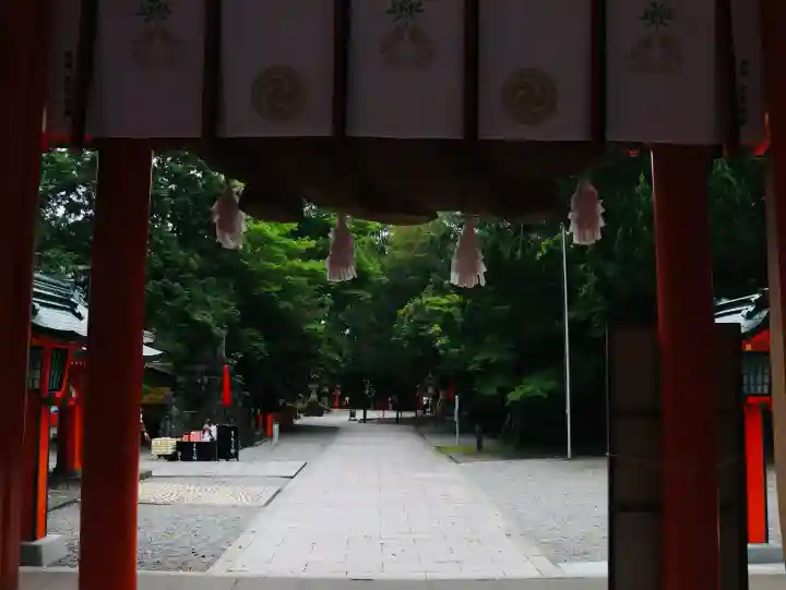 熊野速玉大社の{uncategorized: "未分類", other: "その他", undefined: "問題あり", building: "その他建物", grave: "お墓", sacred_gate: "鳥居", guardian: "狛犬", statue: "像", buddha: "仏像", history: "歴史", nature: "自然", garden: "庭園", animal: "動物", pagoda: "塔", temizu: "手水舎", mountain_gate: "山門・神門", sanctuary: "本殿・本堂", subordinate: "末社・摂社", art: "芸術", scenery: "景色", jizo: "地蔵", ema: "絵馬", goshuin: "御朱印", omikuji: "おみくじ", items: "授与品その他", amulet: "お守り", goshuincho: "御朱印帳", eats: "食事", festival: "お祭り", votive_dance: "神楽", shichigosan: "七五三参", wedding: "結婚式", experience: "体験その他", initially: "初詣", around: "周辺", anti_infection: "感染症対策"}