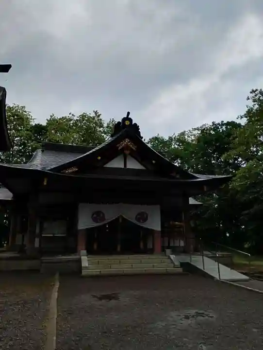 鷹栖神社の本殿・本堂