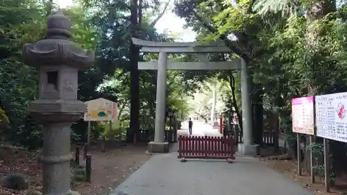 岩槻久伊豆神社の鳥居