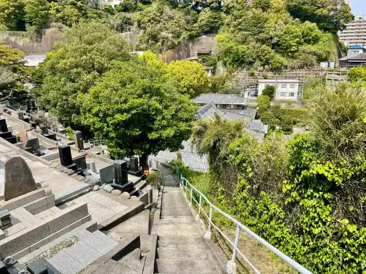 浄土寺の{uncategorized: "未分類", other: "その他", undefined: "問題あり", building: "その他建物", grave: "お墓", sacred_gate: "鳥居", guardian: "狛犬", statue: "像", buddha: "仏像", history: "歴史", nature: "自然", garden: "庭園", animal: "動物", pagoda: "塔", temizu: "手水舎", mountain_gate: "山門・神門", sanctuary: "本殿・本堂", subordinate: "末社・摂社", art: "芸術", scenery: "景色", jizo: "地蔵", ema: "絵馬", goshuin: "御朱印", omikuji: "おみくじ", items: "授与品その他", amulet: "お守り", goshuincho: "御朱印帳", eats: "食事", festival: "お祭り", votive_dance: "神楽", shichigosan: "七五三参", wedding: "結婚式", experience: "体験その他", initially: "初詣", around: "周辺", anti_infection: "感染症対策"}