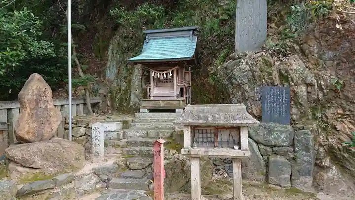 橿森神社の末社・摂社