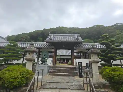 興聖寺（興聖寶林禅寺）の山門・神門