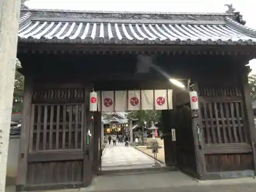 山北八幡神社の山門・神門