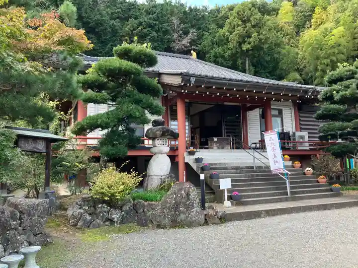 北條寺の本殿・本堂