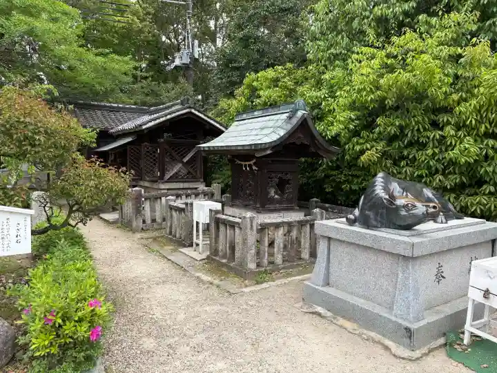 道明寺天満宮の{uncategorized: "未分類", other: "その他", undefined: "問題あり", building: "その他建物", grave: "お墓", sacred_gate: "鳥居", guardian: "狛犬", statue: "像", buddha: "仏像", history: "歴史", nature: "自然", garden: "庭園", animal: "動物", pagoda: "塔", temizu: "手水舎", mountain_gate: "山門・神門", sanctuary: "本殿・本堂", subordinate: "末社・摂社", art: "芸術", scenery: "景色", jizo: "地蔵", ema: "絵馬", goshuin: "御朱印", omikuji: "おみくじ", items: "授与品その他", amulet: "お守り", goshuincho: "御朱印帳", eats: "食事", festival: "お祭り", votive_dance: "神楽", shichigosan: "七五三参", wedding: "結婚式", experience: "体験その他", initially: "初詣", around: "周辺", anti_infection: "感染症対策"}