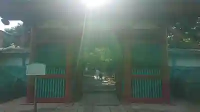 仙波東照宮の山門・神門