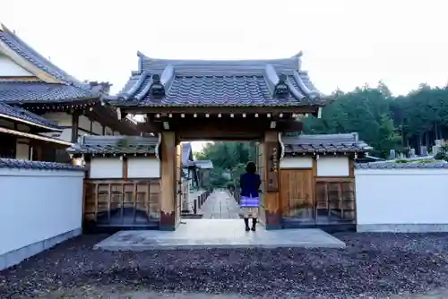 潮音寺の山門