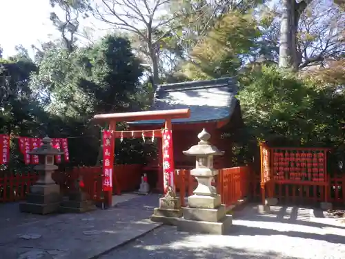 鶴岡八幡宮の末社