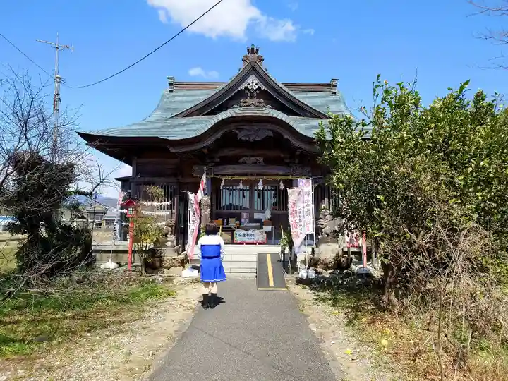 下﨑神社の本殿・本堂