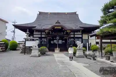 妙顕寺の本殿・本堂