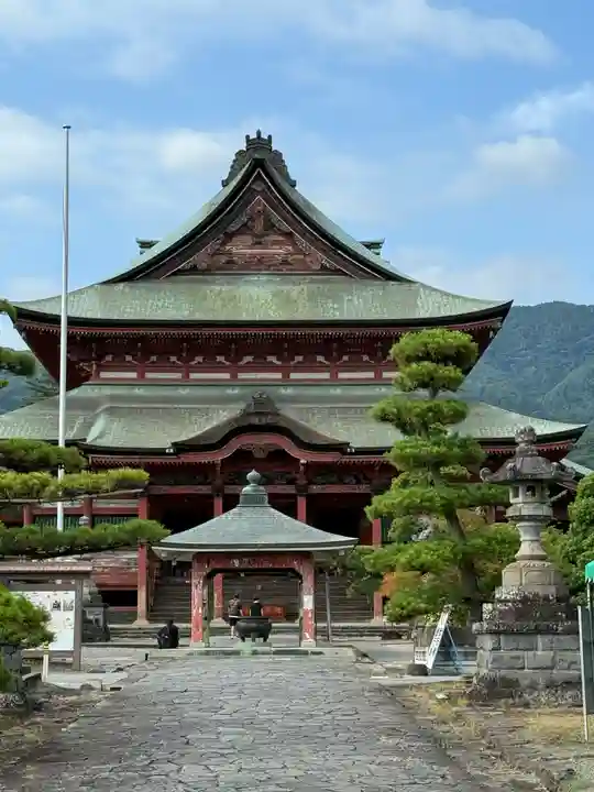 甲斐善光寺(山梨県)