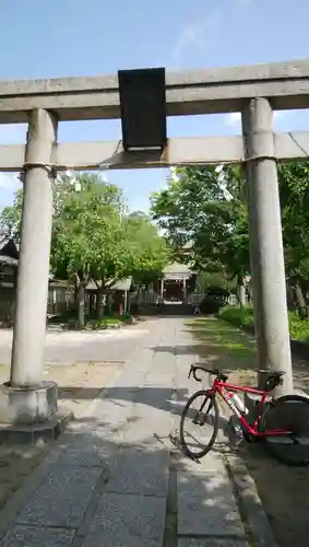 岩淵八雲神社の鳥居