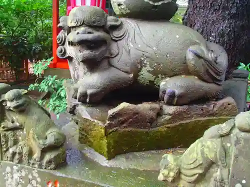 岩槻久伊豆神社の狛犬