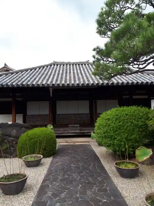 十輪院の本殿・本堂