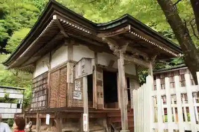 月輪寺の本殿・本堂