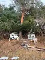 古峠の庚申塚(塔)の{uncategorized: "未分類", other: "その他", undefined: "問題あり", building: "その他建物", grave: "お墓", sacred_gate: "鳥居", guardian: "狛犬", statue: "像", buddha: "仏像", history: "歴史", nature: "自然", garden: "庭園", animal: "動物", pagoda: "塔", temizu: "手水舎", mountain_gate: "山門・神門", sanctuary: "本殿・本堂", subordinate: "末社・摂社", art: "芸術", scenery: "景色", jizo: "地蔵", ema: "絵馬", goshuin: "御朱印", omikuji: "おみくじ", items: "授与品その他", amulet: "お守り", goshuincho: "御朱印帳", eats: "食事", festival: "お祭り", votive_dance: "神楽", shichigosan: "七五三参", wedding: "結婚式", experience: "体験その他", initially: "初詣", around: "周辺", anti_infection: "感染症対策"}