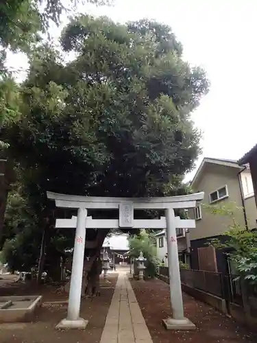 茂侶神社の鳥居