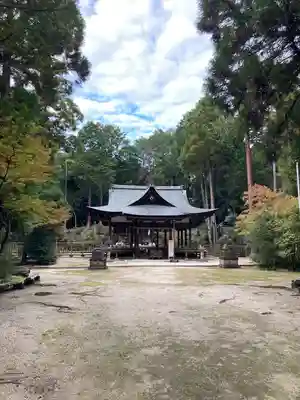 大笹原神社の本殿・本堂