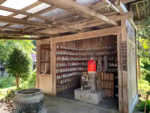 如法寺（鳥追観音）の地蔵