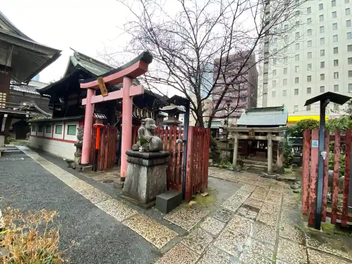 柳森神社の鳥居